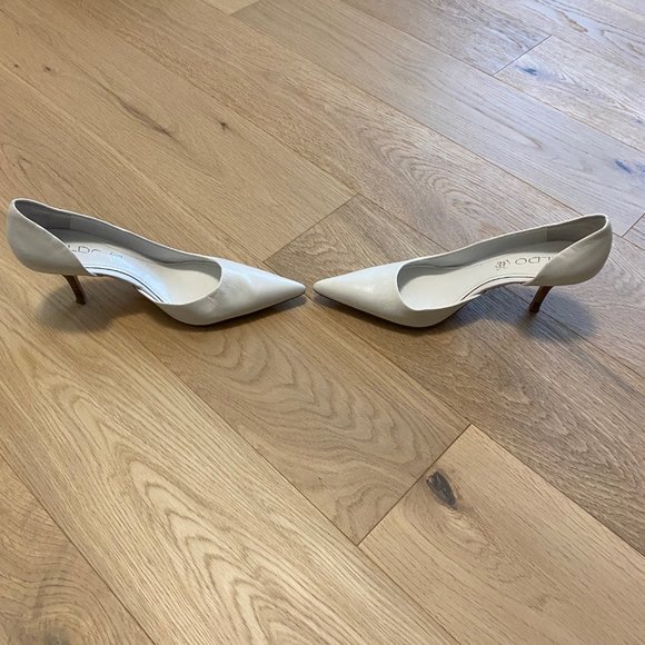 High Heel shoes - Picture 3 of 5